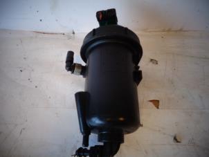 Used Fuel filter housing Peugeot Boxer (U9) 3.0 HDi 160 Euro 4 Price on request offered by Autohandel-Smet Gebroeders NV
