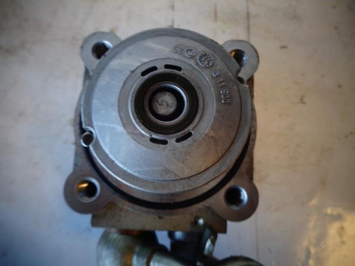 Lenkkraftverstärker Pumpe van een Fiat Ducato (250) 2.3 D 130 Multijet 2015
