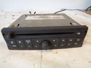 Used CD player Renault Master IV (FV) 2.3 dCi 145 16V FWD Price on request offered by Autohandel-Smet Gebroeders NV