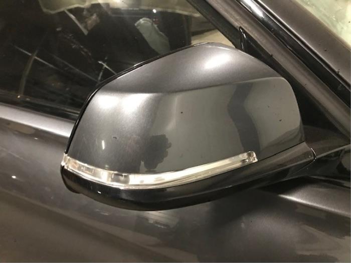 Wing mirror, right from a BMW 3 serie Touring (F31) 330d 3.0 24V 2013