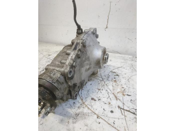 Begagnade Främre differential BMW X3 (F25) sDrive18d 16V Pris på förfrågan erbjuds av Autohandel-Smet Gebroeders NV