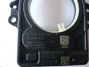 Usados Sensor de airbag Nissan Qashqai (J11) 1.2 DIG-T 16V Precio de solicitud ofrecido por Autohandel-Smet Gebroeders NV