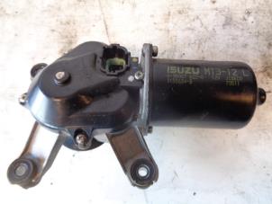 Used Front wiper motor Isuzu D-Max 3.0 D 4x4 Price on request offered by Autohandel-Smet Gebroeders NV