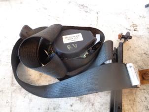 Used Front seatbelt, right Isuzu D-Max 3.0 D 4x4 Price on request offered by Autohandel-Smet Gebroeders NV