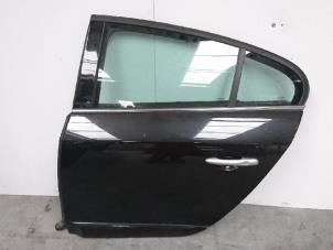 Used Rear door 4-door, left Renault Fluence (LZ) 1.6 16V Price on request offered by Autohandel-Smet Gebroeders NV