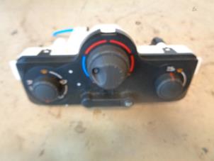 Used Air conditioning control panel Renault Clio III (BR/CR) 1.2 16V 75 Price on request offered by Autohandel-Smet Gebroeders NV