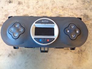 Used Air conditioning control panel Renault Wind (EN/E4) 1.2 16V TCE Price on request offered by Autohandel-Smet Gebroeders NV
