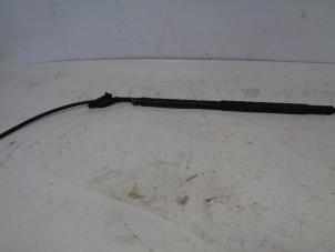 Used Rear gas strut, left Peugeot 508 SW (8E/8U) 1.6 e-HDi 16V Price on request offered by Autohandel-Smet Gebroeders NV