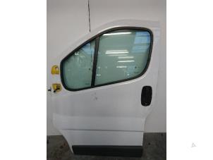 Used Rear door 4-door, left Renault Trafic New (FL) 2.0 dCi 16V 90 Price on request offered by Autohandel-Smet Gebroeders NV