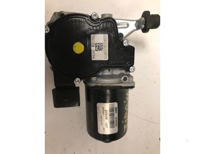 Front wiper motor from a Fiat Tipo (356S) 1.4 16V 2016