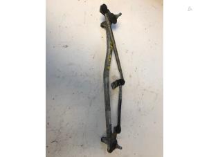 Used Wiper mechanism Chevrolet Cruze 2.0 D 16V Price on request offered by Autohandel-Smet Gebroeders NV