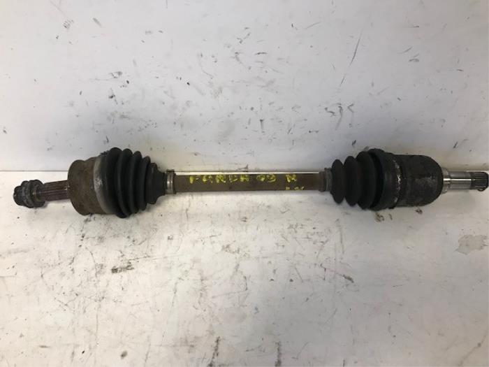 Front drive shaft, left from a Fiat Panda (169) 1.1 Fire 2009