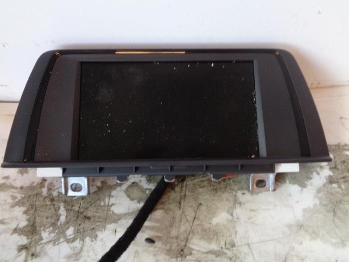 Begagnade Innerdisplay BMW 1 serie (F20) 120i 1.6 16V Pris på förfrågan erbjuds av Autohandel-Smet Gebroeders NV