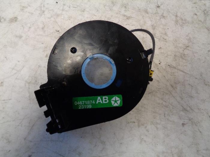 Begagnade Styrvinkelsensor Chrysler PT Cruiser 1.6 16V Pris på förfrågan erbjuds av Autohandel-Smet Gebroeders NV