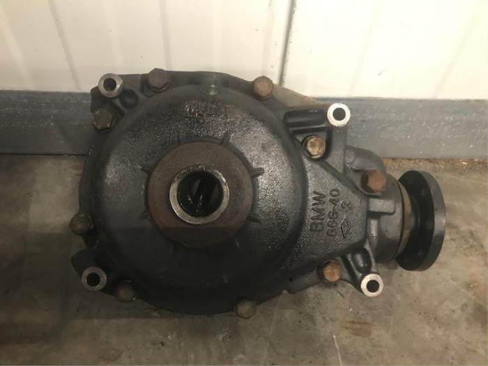 Used Front differential BMW X3 (E83) 2.0d 16V Price on request offered by Autohandel-Smet Gebroeders NV