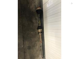 Used Front drive shaft, right Volvo XC60 I (DZ) 2.4 D3/D4 20V AWD Price on request offered by Autohandel-Smet Gebroeders NV