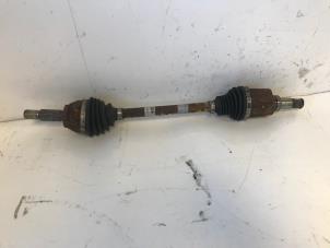 Used Front drive shaft, left Ford EcoSport (JK8) 1.5 Ti-VCT 16V Price on request offered by Autohandel-Smet Gebroeders NV