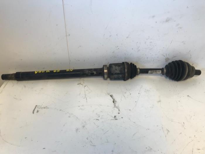 Front drive shaft, right from a Volvo V70 (BW) 2.4 D 20V 2009