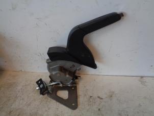 Used Parking brake lever Hyundai i30 Coupe (GDHB3) 1.4 16V Price on request offered by Autohandel-Smet Gebroeders NV