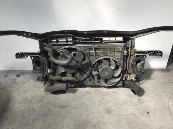 Usagé Radiateur clim Volkswagen Golf V 4Motion (1K1) 1.9 TDI Prix sur demande proposé par Autohandel-Smet Gebroeders NV