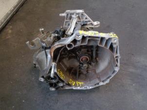 Used Gearbox Fiat Grande Punto (199) 1.3 JTD Multijet 16V Price on request offered by Autohandel-Smet Gebroeders NV