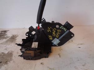 Used Door lock mechanism 2-door, right Landrover Discovery Sport (LC) 2.0 TD4 150 16V Price on request offered by Autohandel-Smet Gebroeders NV