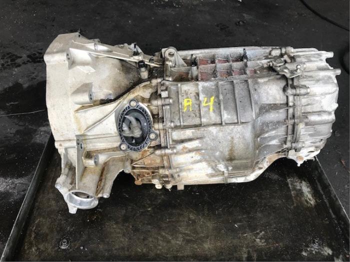 Gearbox Audi A4 Avant 1.8 TFSI 16V - NDUMT NDU