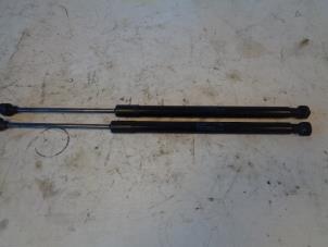 Used Set of tailgate gas struts Audi A5 Sportback (8TA) 2.0 TDI 16V Price on request offered by Autohandel-Smet Gebroeders NV