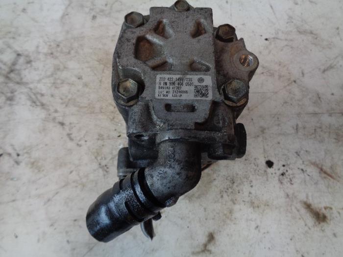 Usagé Pompe de direction Volkswagen Crafter 2.0 BiTDI Prix sur demande proposé par Autohandel-Smet Gebroeders NV