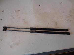 Used Set of gas struts for boot Mercedes C Estate (S205) C-200 BlueTEC, C-200 d 1.6 16V Price on request offered by Autohandel-Smet Gebroeders NV