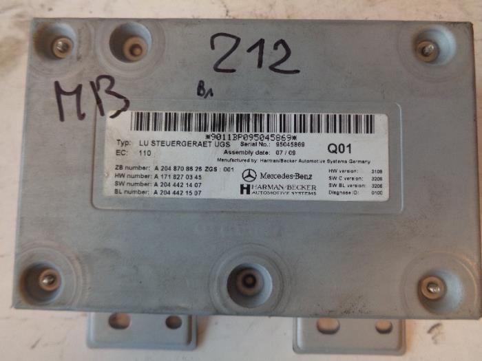 Used Computer, miscellaneous Mercedes E (C207) Price on request offered by Autohandel-Smet Gebroeders NV