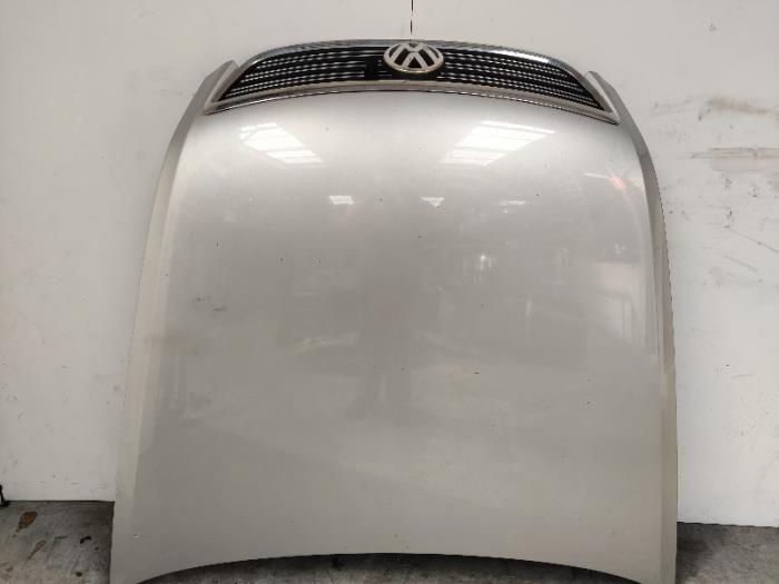 Używane Grill Volkswagen Phaeton (3D) 3.0 V6 TDI 24V 4Motion Cena na żądanie oferowane przez Autohandel-Smet Gebroeders NV