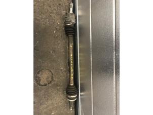 Used Drive shaft, rear right Ssang Yong Korando 2.0 e-XDi 16V 4x4 Price on request offered by Autohandel-Smet Gebroeders NV