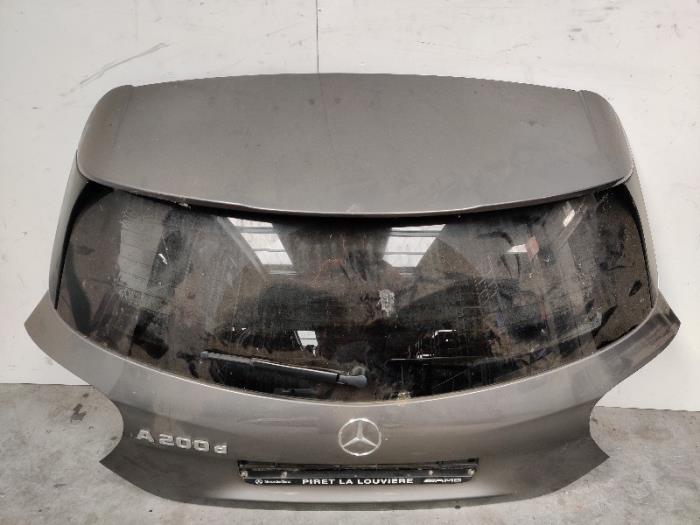 Tailgate from a Mercedes-Benz A (W176) 2.2 A-200 CDI, A-200d 16V 2018