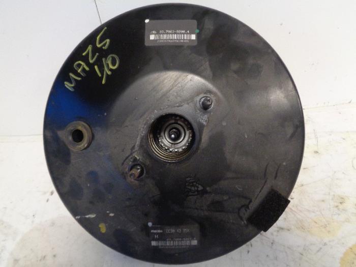 Używane Wspomaganie hamulców Mazda 5 (CR19) 2.0 CiDT 16V High Power Cena na żądanie oferowane przez Autohandel-Smet Gebroeders NV