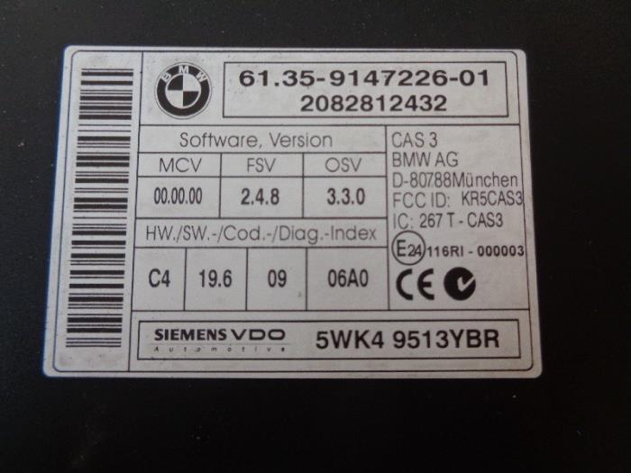 Ordenador body control de un BMW 3 serie (E90) 320i 16V 2008