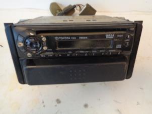 Used Radio Toyota Hi-lux IV 2.5 D4-D 16V Price on request offered by Autohandel-Smet Gebroeders NV