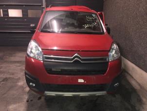 Used Front end, complete Citroen Berlingo 1.6 BlueHDI 100 Price on request offered by Autohandel-Smet Gebroeders NV