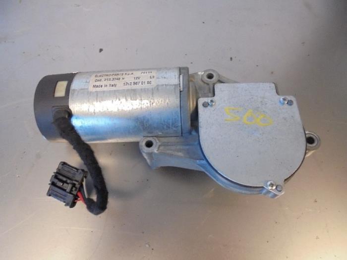 Convertible motor from a Fiat 500 (312) 0.9 TwinAir 85 2011