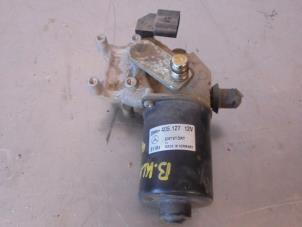 Used Front wiper motor Mercedes B (W245,242) 2.0 B-180 CDI 16V Price on request offered by Autohandel-Smet Gebroeders NV