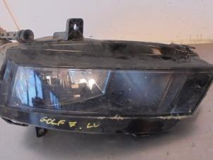 Used Fog light, front left Volkswagen Golf VII (AUA) 1.2 TSI 16V Price on request offered by Autohandel-Smet Gebroeders NV