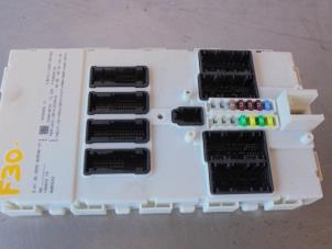 Usados Caja de fusibles BMW 3 serie (F30) 320d 2.0 16V Precio de solicitud ofrecido por Autohandel-Smet Gebroeders NV
