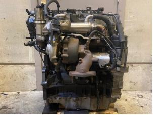 Used Engine Hyundai Santa Fe II (CM) 2.2 CRDi 16V 4x4 Price on request offered by Autohandel-Smet Gebroeders NV