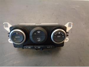 Used Air conditioning control panel Mazda CX-7 Price on request offered by Autohandel-Smet Gebroeders NV