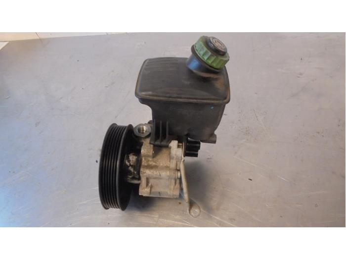 Usagé Pompe de direction Porsche Cayman (987) 3.4 S 24V Prix sur demande proposé par Autohandel-Smet Gebroeders NV