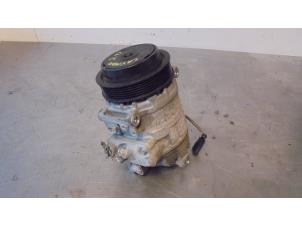 Used Air conditioning pump Porsche Cayman (987) 3.4 S 24V Price on request offered by Autohandel-Smet Gebroeders NV