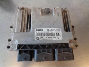 Used Engine management computer Mini Mini (R56) Price on request offered by Autohandel-Smet Gebroeders NV
