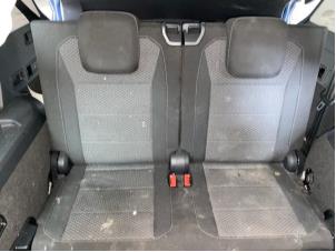 Used Rear seat Volkswagen Tiguan (AD1) 2.0 TDI 16V BlueMotion Techn.SCR 4Motion Price on request offered by Autohandel-Smet Gebroeders NV