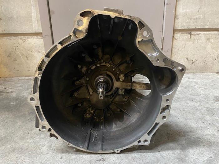 Gebrauchte Getriebe Iveco New Daily VI 33S16, 35C16, 35S16 Preis auf Anfrage angeboten von Autohandel-Smet Gebroeders NV