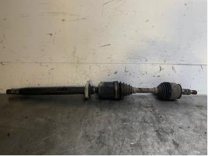 Used Front drive shaft, left Chevrolet Orlando (YYM/YYW) Price on request offered by Autohandel-Smet Gebroeders NV